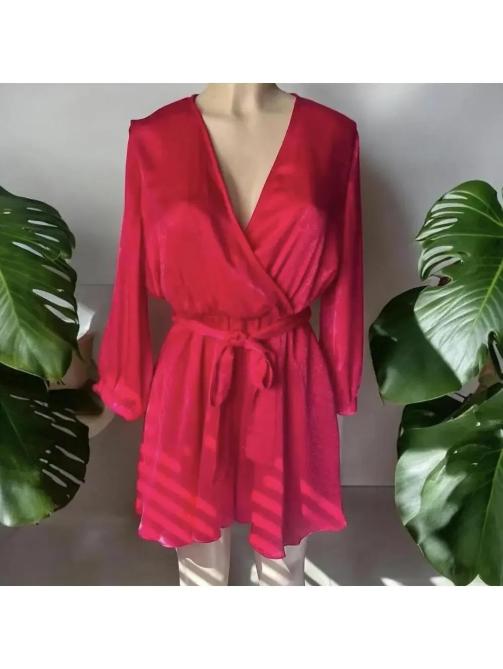Zara Fuchsia Red Wrap Romper Long Sleeves Shimmering Belted Party (NWT) - Picture 4 of 8